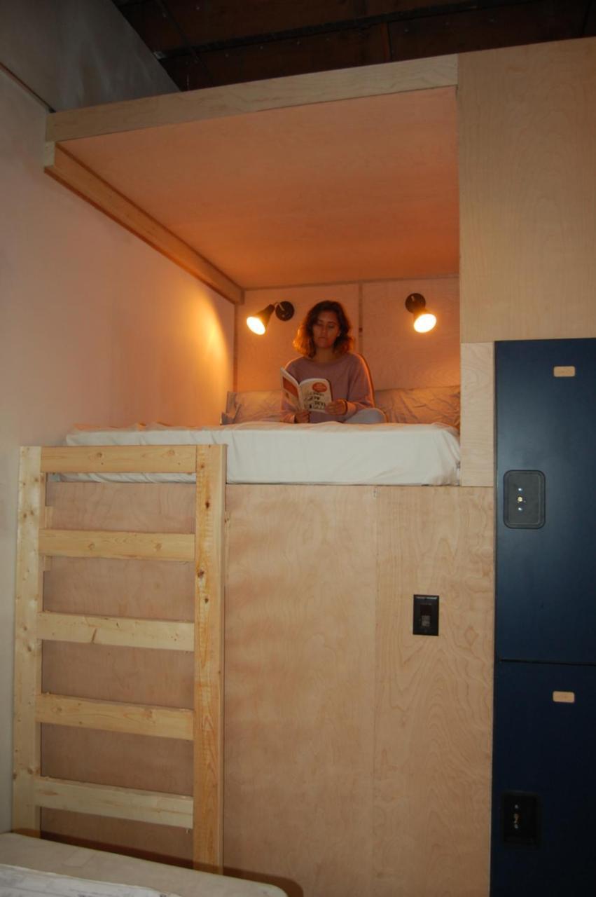 Hostel Du Nord 杜鲁斯 外观 照片