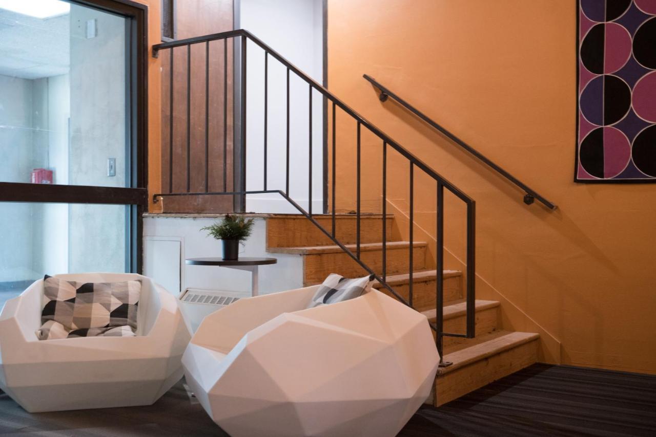 Hostel Du Nord 杜鲁斯 外观 照片