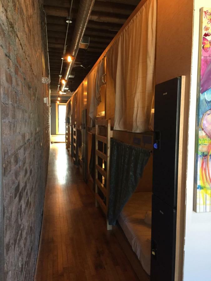 Hostel Du Nord 杜鲁斯 外观 照片